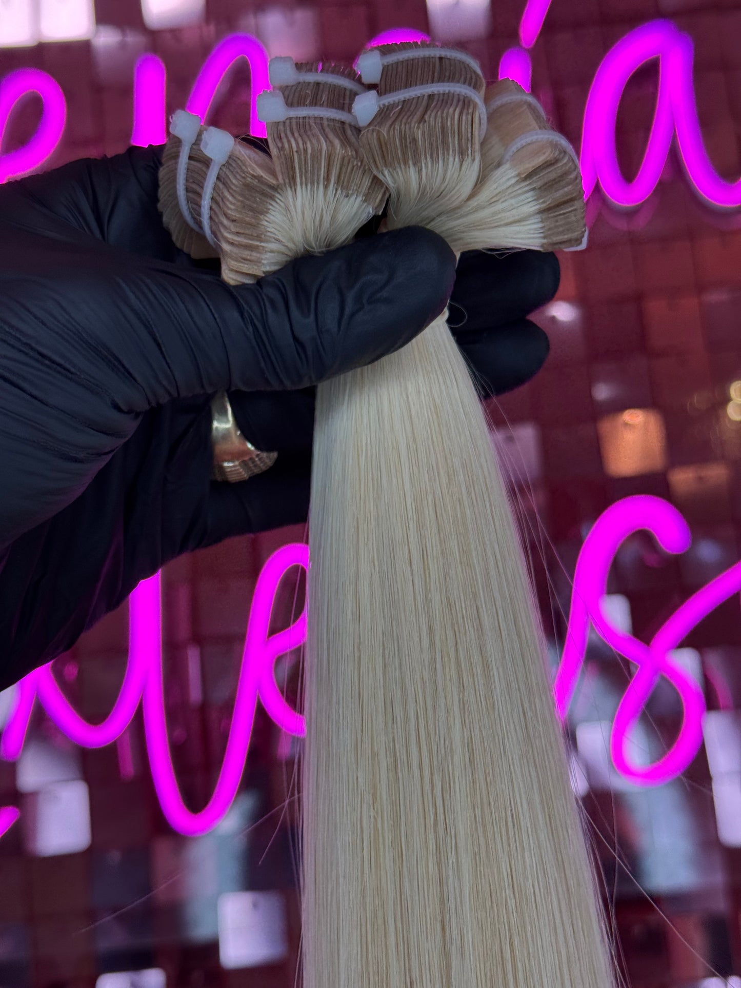 TAPE INS HAIR EXTENSIONS #22