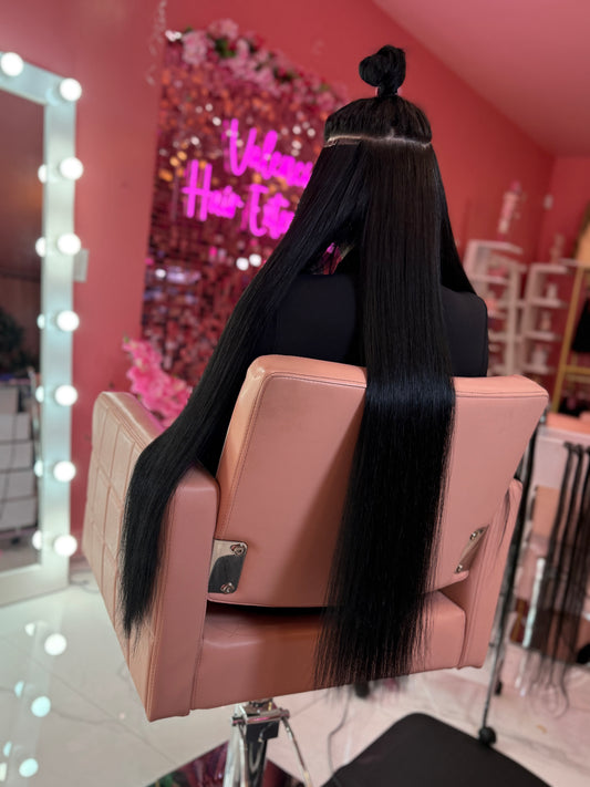 28 inches  300 gr / HAIR AND INSTALLATION