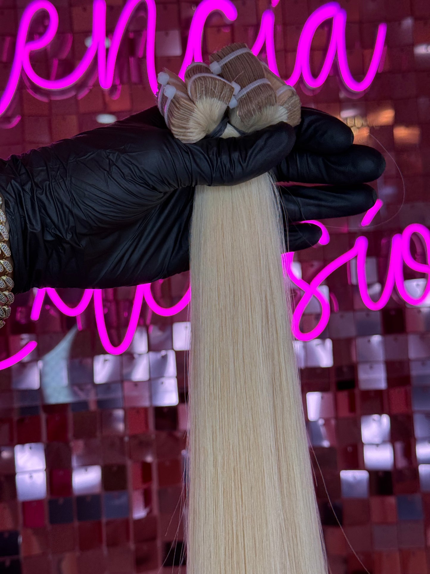 TAPE INS HAIR EXTENSIONS #22
