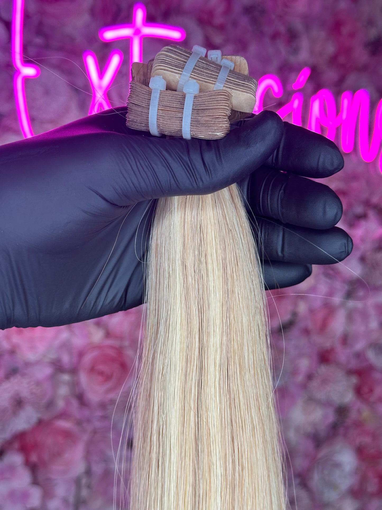 Tape ins hair Extensions #10/22