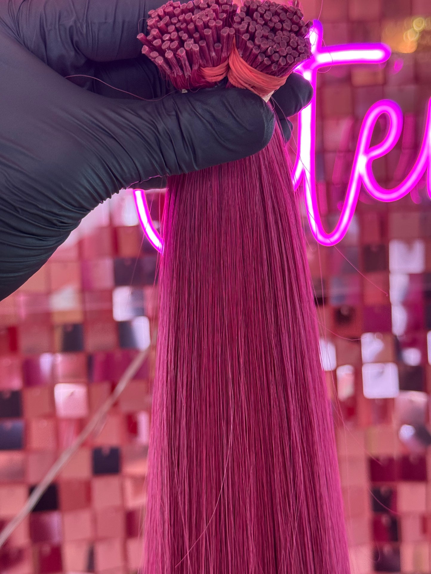 TAPE INS HAIR EXTENSIONS
