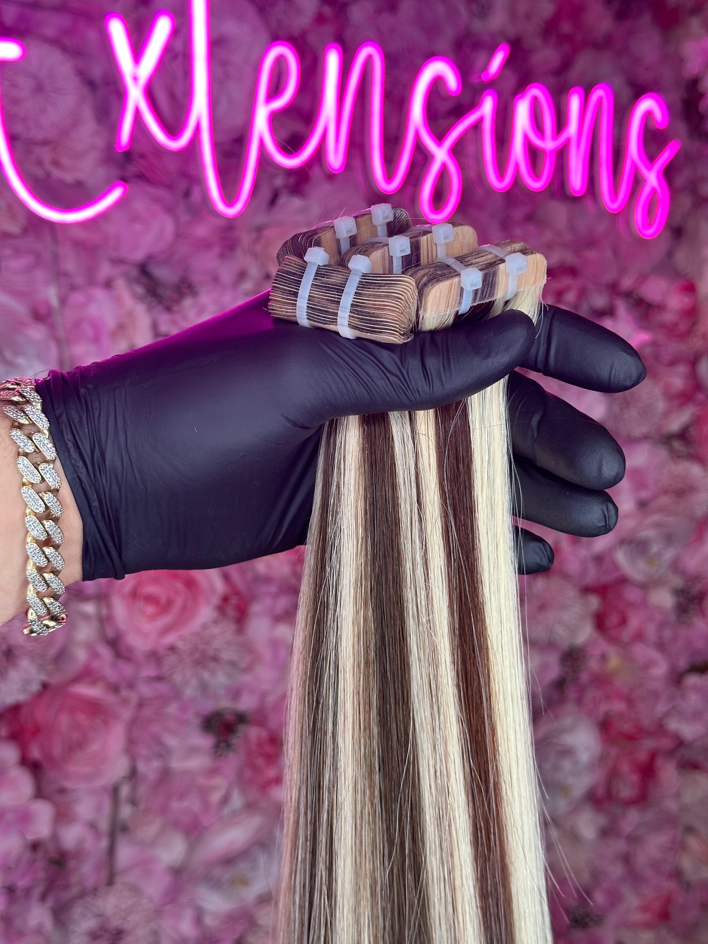 Tape ins hair extensions #4/#613