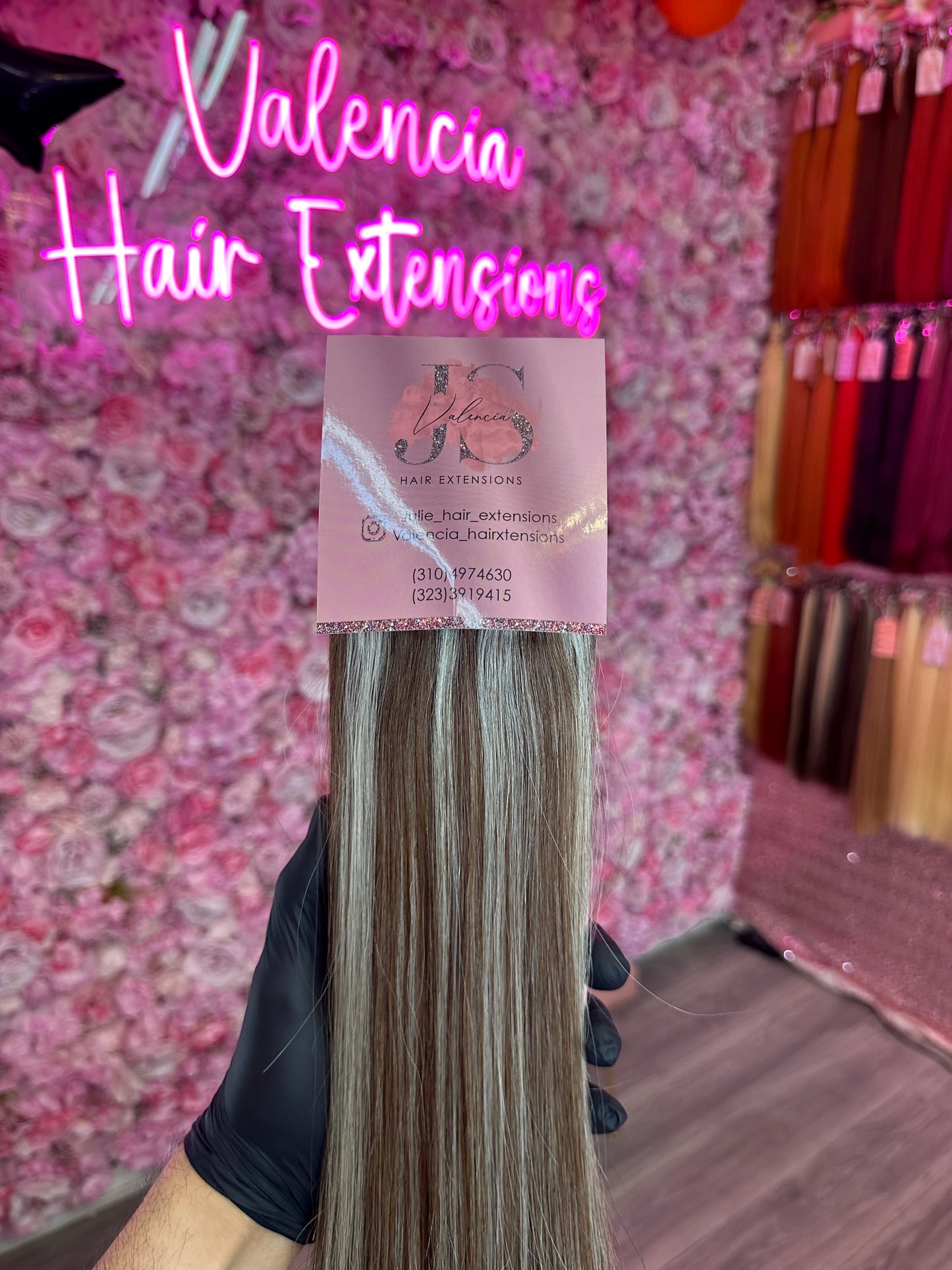 6/613 Clip-ins hair extensions 22”