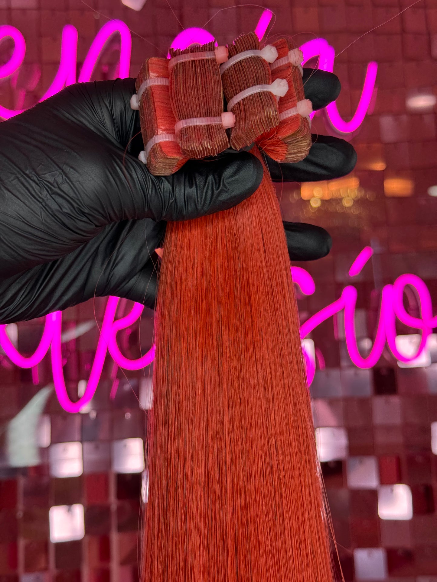 TAPE INS HAIR EXTENSIONS